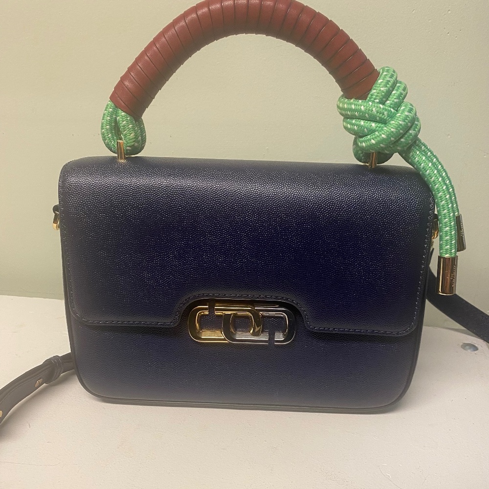 Marc Jacobs  J link twist